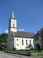 Das Foto basiert auf dem Bild "Röm.-kath. Kirche St. Clemens und Urban" aus der freien Enzyklopädie Wikipedia und steht unter der GNU-Lizenz für freie Dokumentation. Der Urheber des Bildes ist Dimelina.