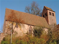 Das Foto basiert auf dem Bild "Lahr im Schwarzwald: Burgheimer Kirche" aus dem zentralen Medienarchiv Wikimedia Commons und steht unter der GNU-Lizenz für freie Dokumentation. Der Urheber des Bildes ist Kerish.